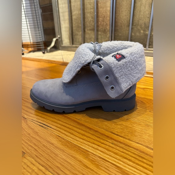 Size W8.5 Timberland Linden Woods Waterproof Fold Down Fleece Boots in Grey - Picture 3 of 12